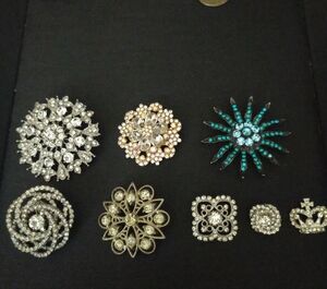 Vintage-Inspired Mixed Crystal Button Covers  - Silver & Teal Accent